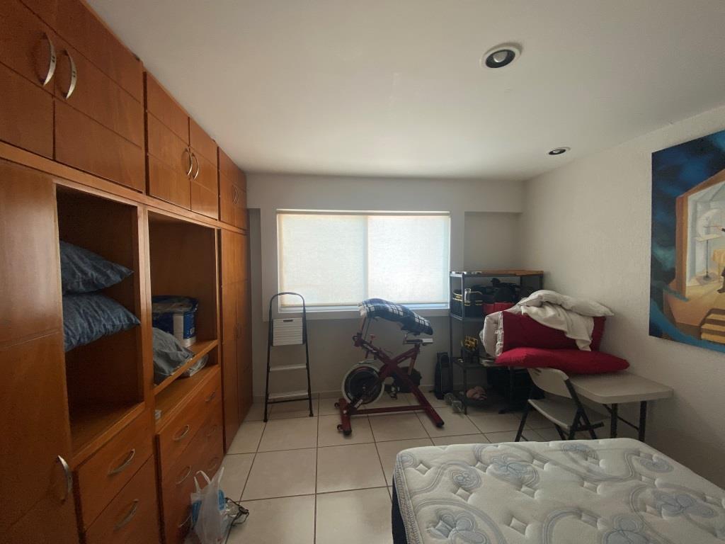 CASA DENTRO DE EXCLUSIVO CONDOMINIO (PTE)