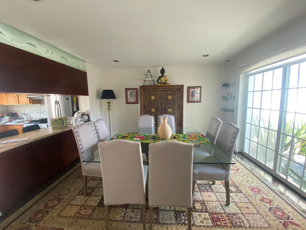 CASA DENTRO DE EXCLUSIVO CONDOMINIO (PTE)