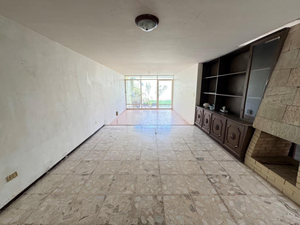 Casa una planta zona centrica (Feria Nacional de San Marcos)