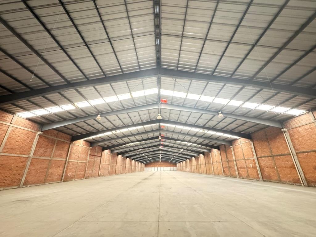 Nave Industrial y Comercial sobre Carretera 45 Norte 4,234 m²