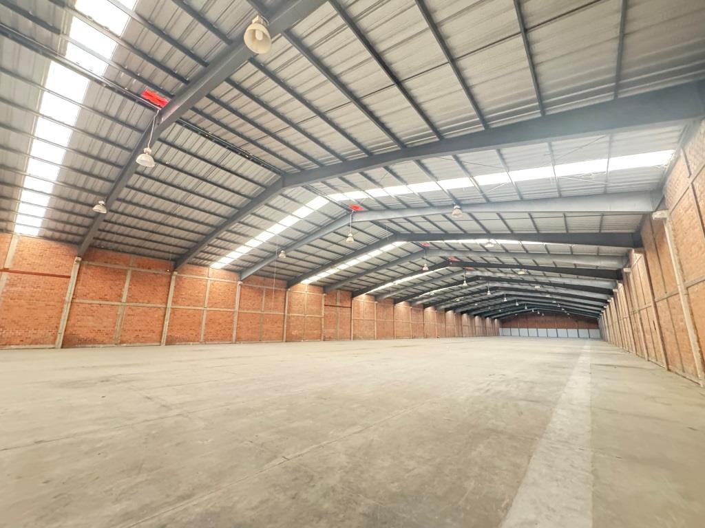 Nave Industrial y Comercial sobre Carretera 45 Norte 4,234 m²