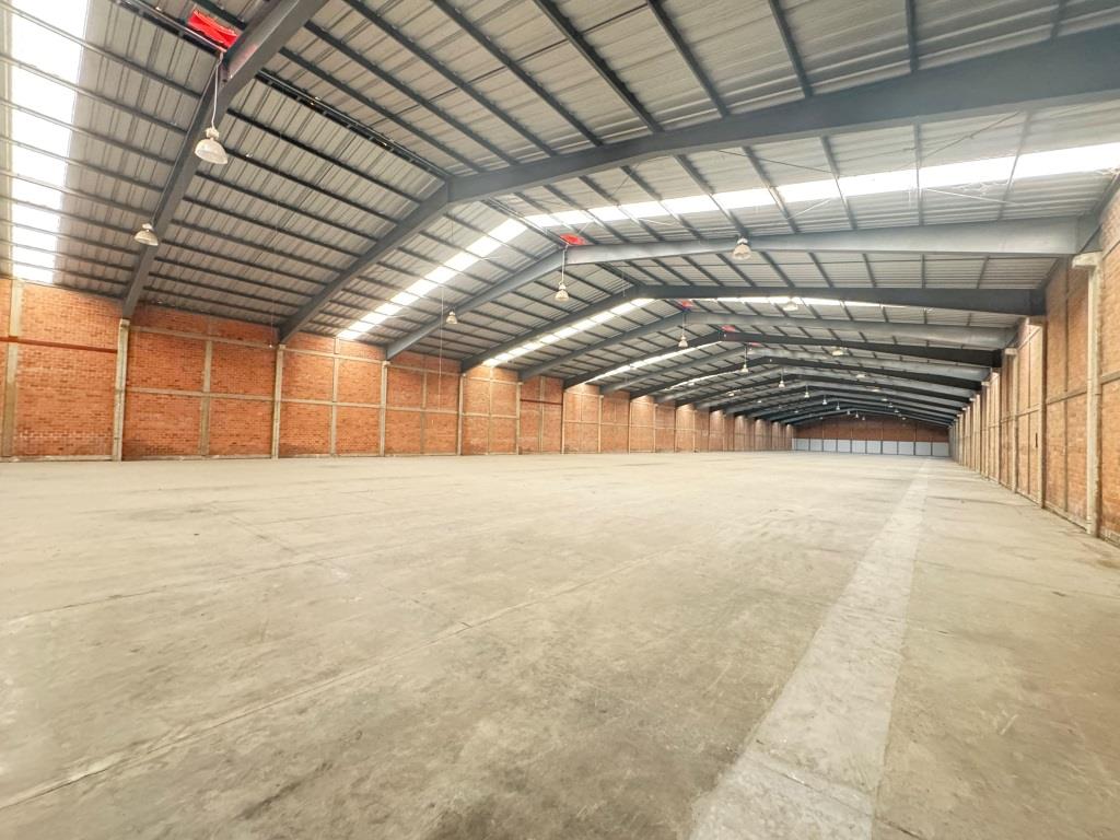 Nave Industrial y Comercial sobre Carretera 45 Norte 4,234 m²
