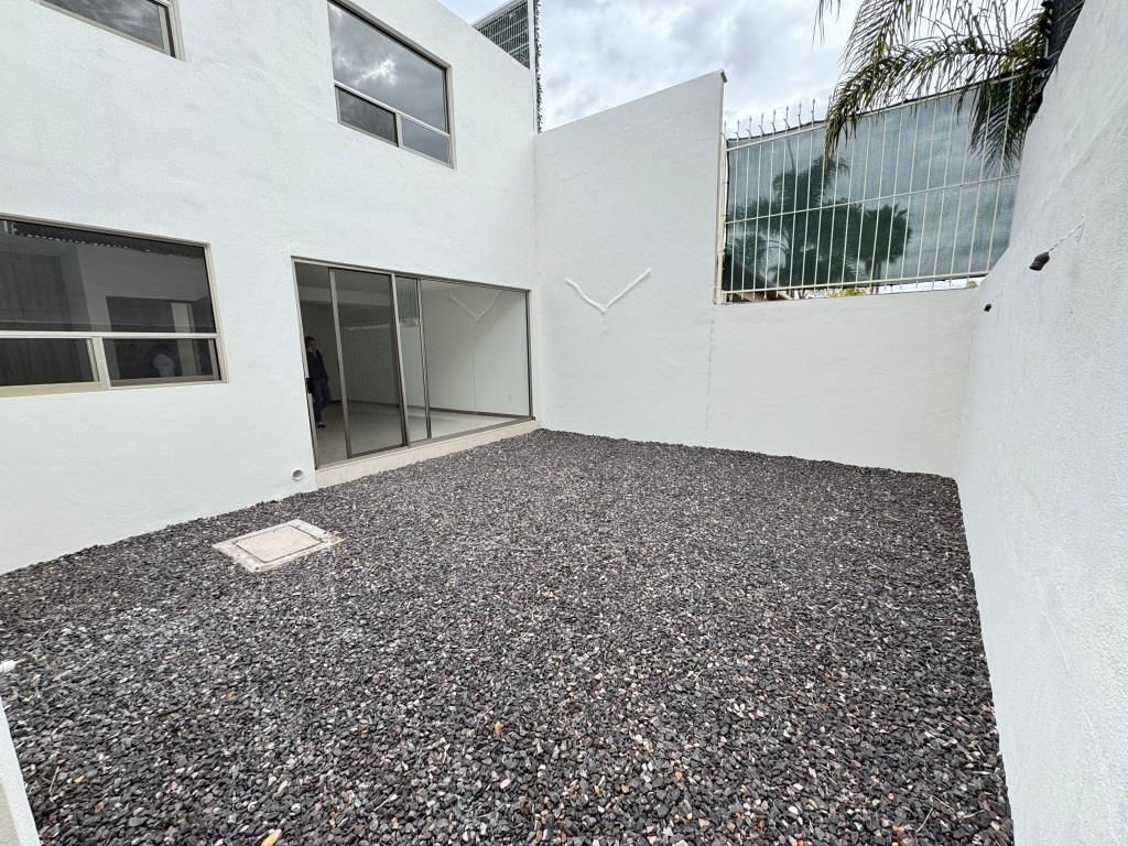 Casa NUEVA en venta dentro de Residencial Contadero,