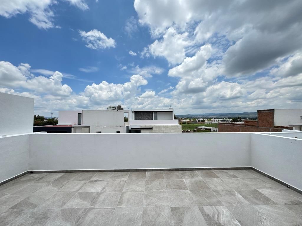 CASA EN VENTA ZONA CALICANTOS JACARANDAS