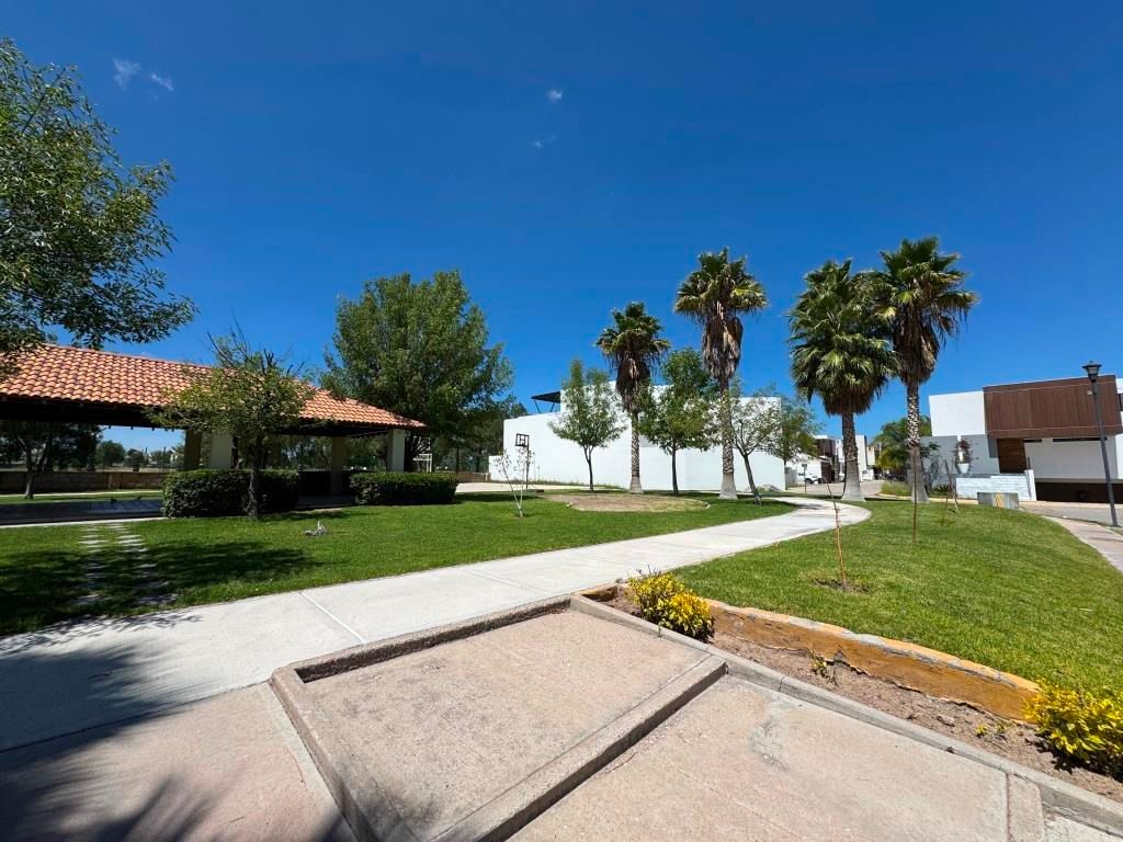 Terreno en venta dentro exclusivos coto"RANCHO SANTA MONICA",