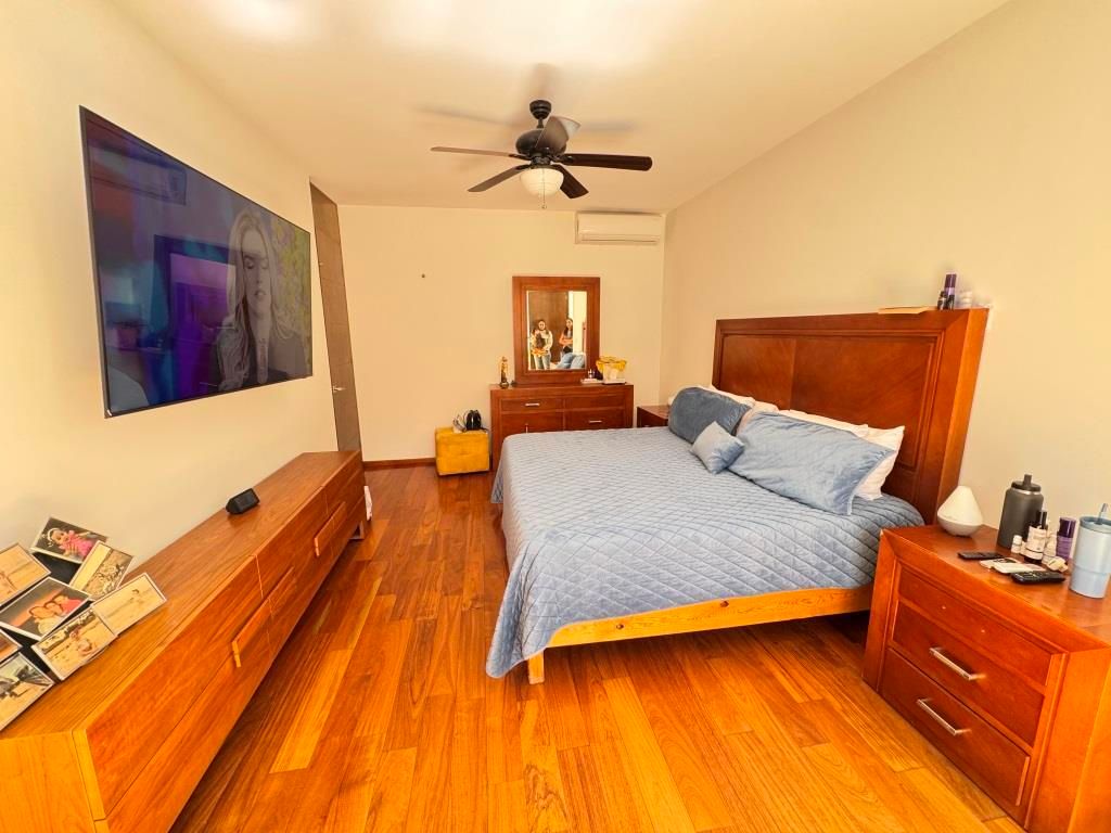 Casa en venta dentro de Fraccionamiento Residencial Las Cavas