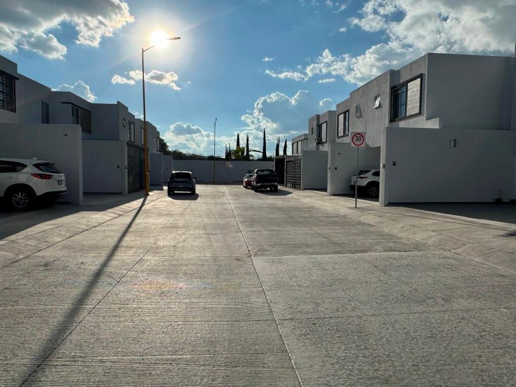 Casa en venta zona norte, Verona Residencial