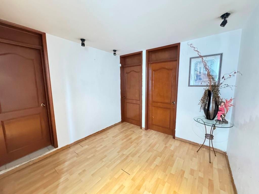 Casa en venta en esquina, en Fracc. Casa Blanca
