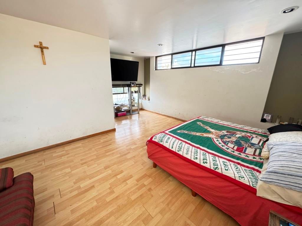 Casa en venta en esquina, en Fracc. Casa Blanca