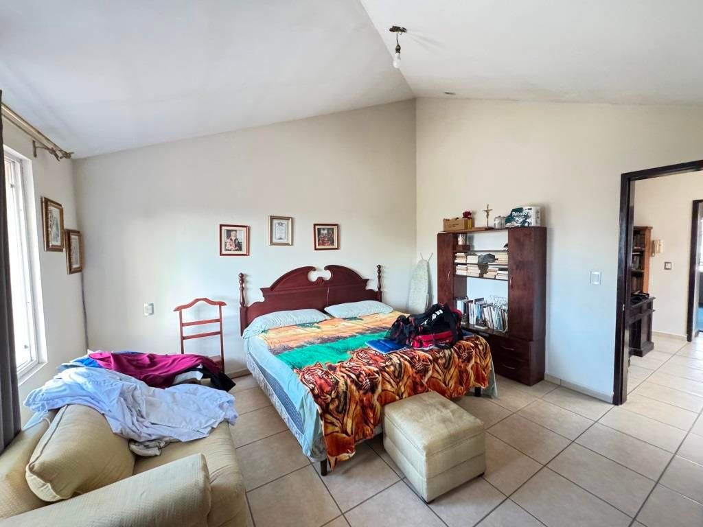 Casa en venta dentro de Fracc. Residencial Quintas de Monticello