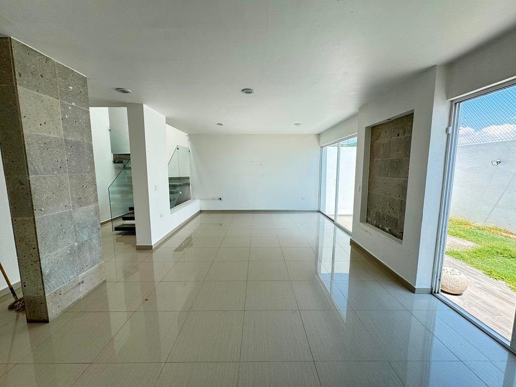 CASA EN VENTA FRACCIONAMIENTO PUNTA NORTE