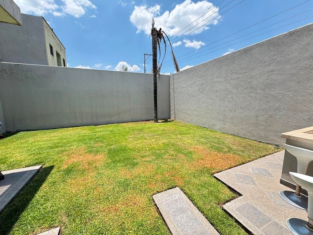 CASA EN VENTA FRACCIONAMIENTO JARDINES DEL CAMPESTRE