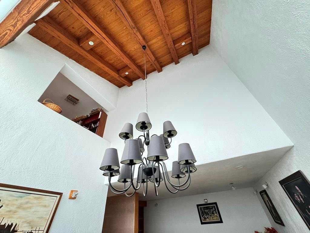 CASA EN VENTA FRACCIONAMIENTO VALLE REAL