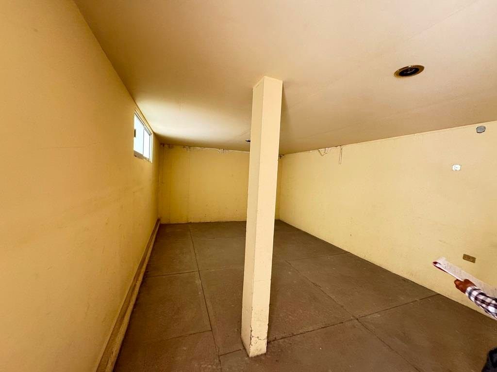 FINCA PAR AOFICINAS O ALMACEN EN VENTA FRACC. VALLE DE LAS TROJES