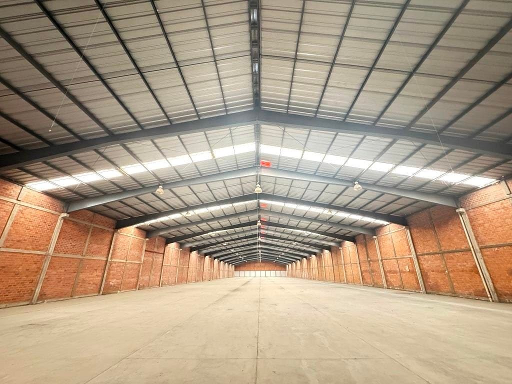 Nave Industrial y Comercial sobre Carretera 45 Norte 4,234 m²