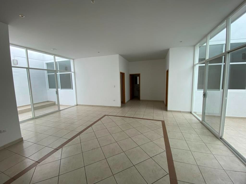 Edificio de departamentos en venta