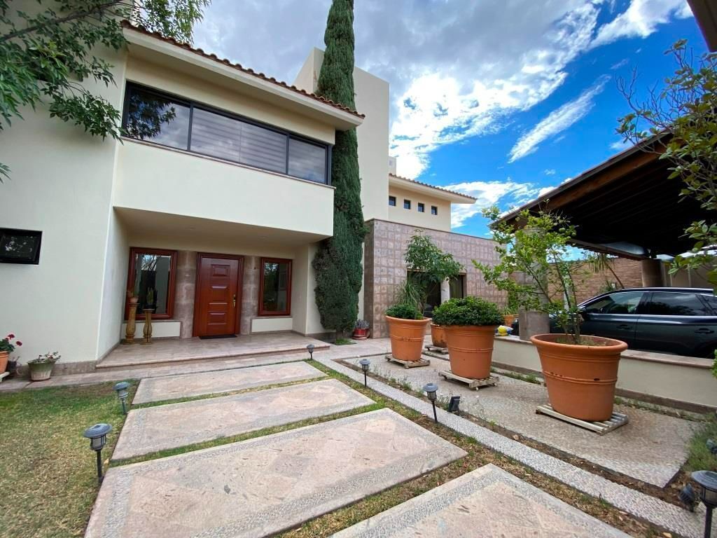 Casa en venta Residencial Santa Paulina
