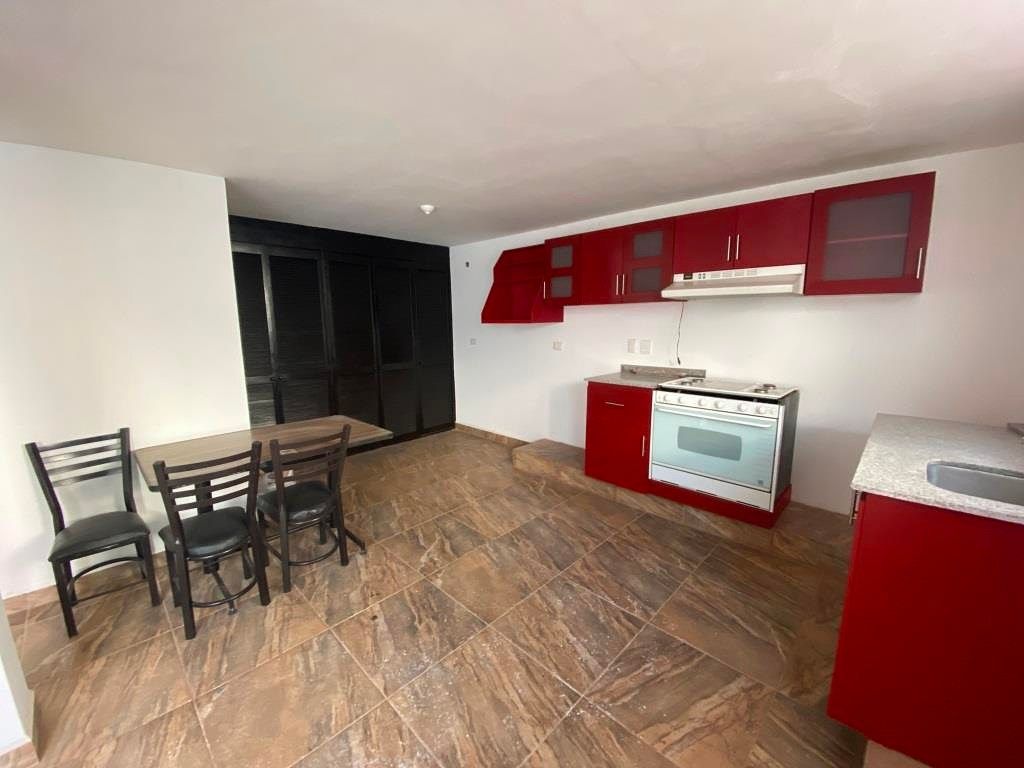 Casa en renta ideal para oficinas, Los Bosques, Aguascalientes