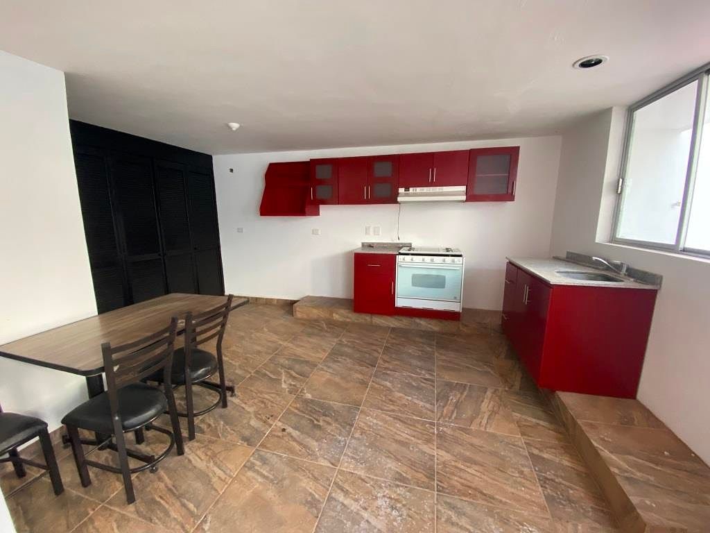 Casa en renta ideal para oficinas, Los Bosques, Aguascalientes