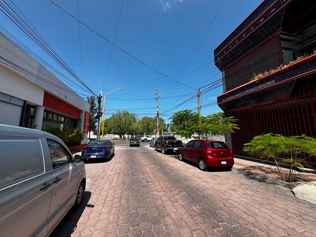 Oficinas en Bosques del Prado Sur, Aguascalientes zona norte