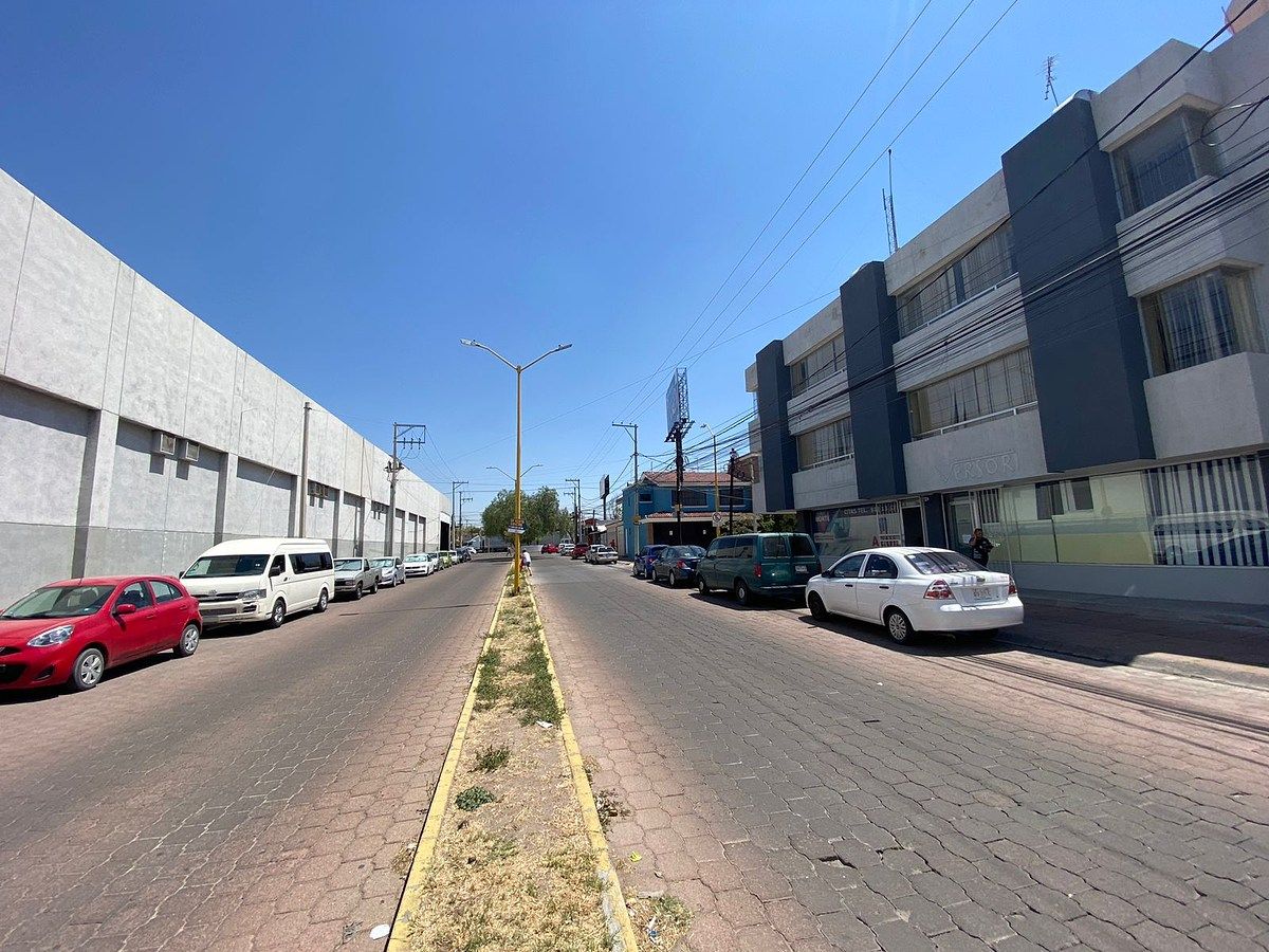 Local comercial u oficina, Bosques del Prado Sur Aguascalientes