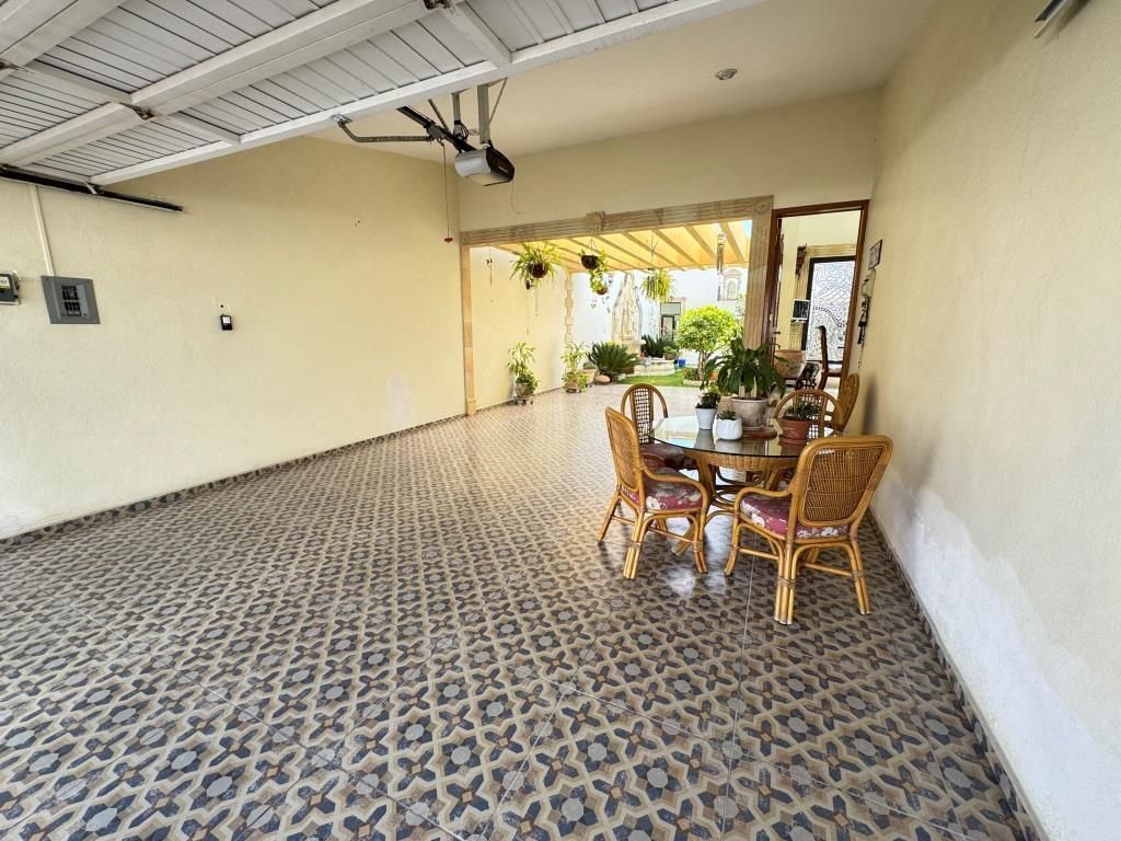 CASA EN VENTA DE 1 SOLA PLANTA AL SUR DE LA CIUDAD