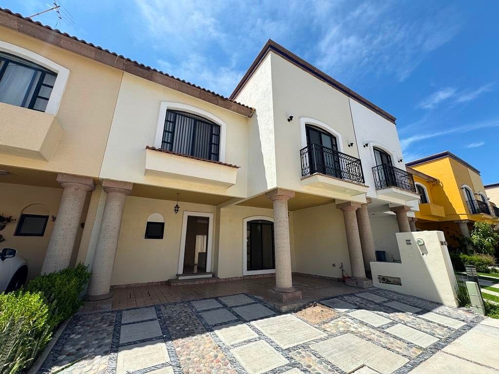 Casa en renta en Puerta Navarra , Aguascalientes