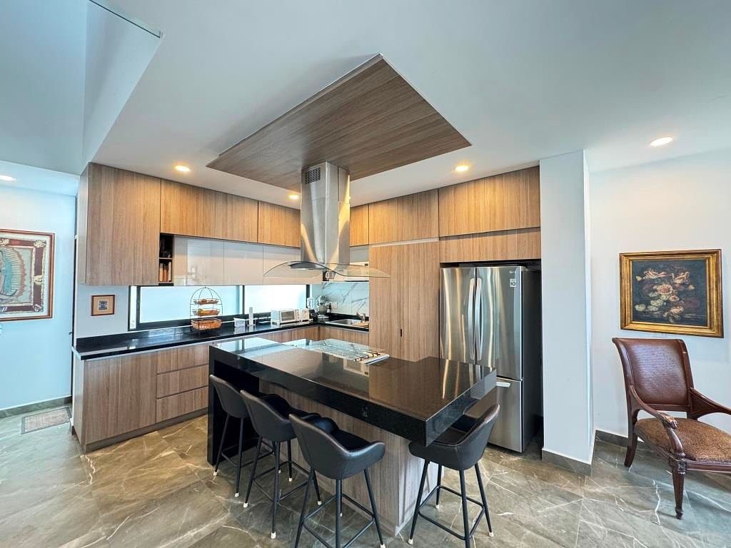 Casa en venta en Punta del Cielo Aguascalientes, en esquina