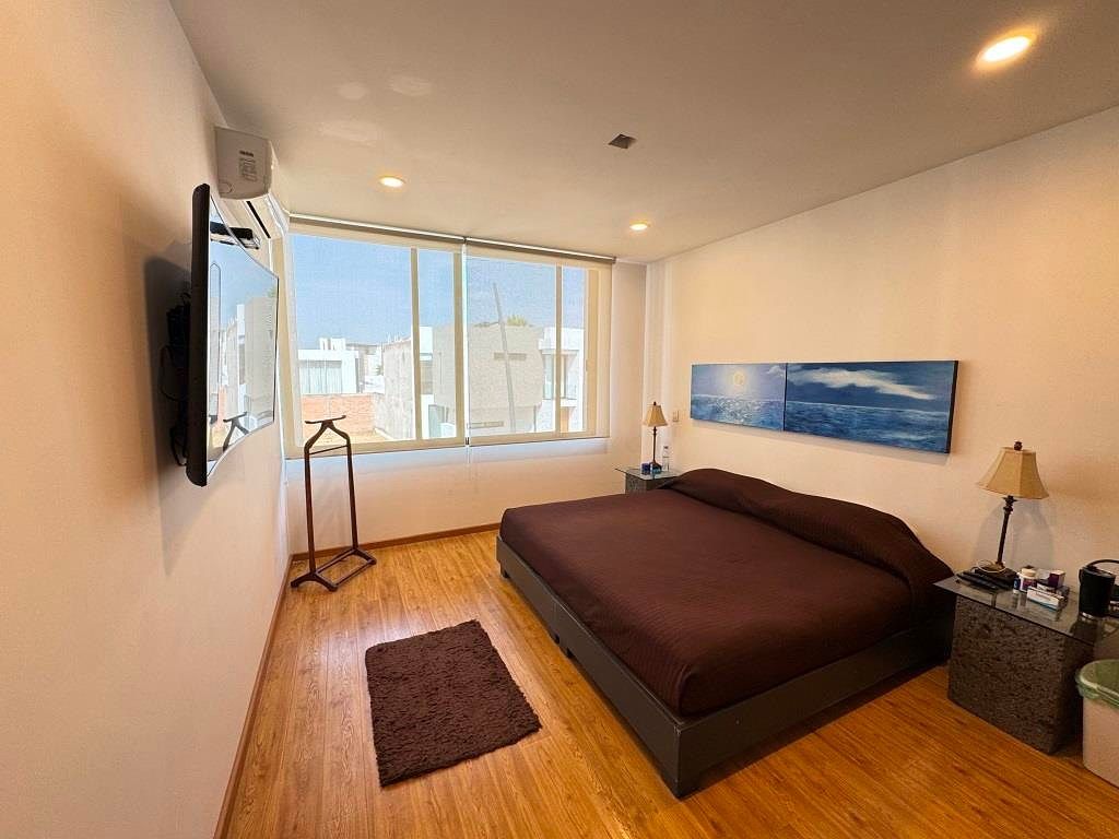 Casa en venta en Punta del Cielo Aguascalientes, en esquina