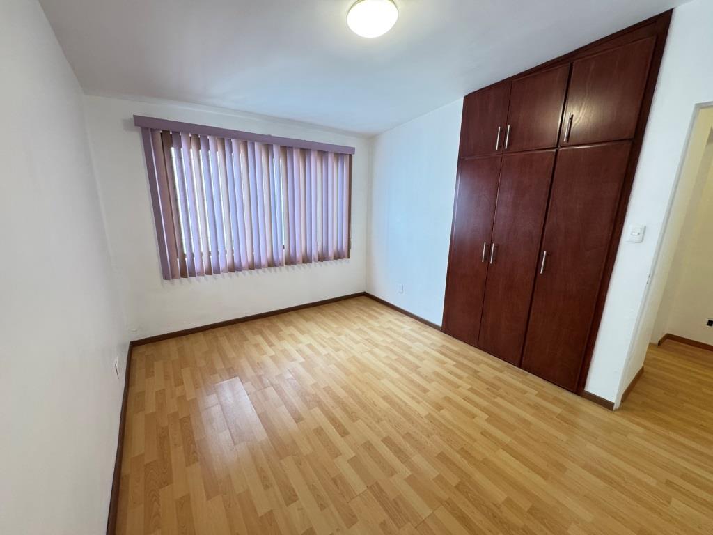 Casaen venta una planta