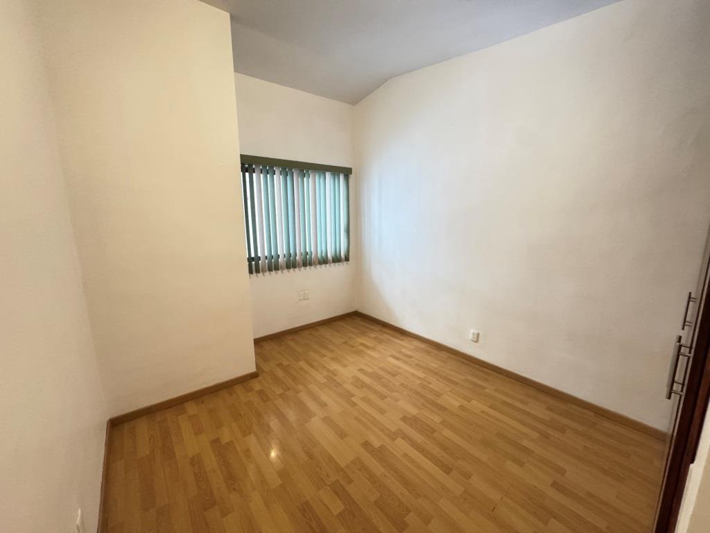 Casaen venta una planta