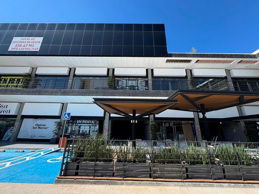 Local comercial en renta para giro de comida, cafeteria en Punto St Angelo