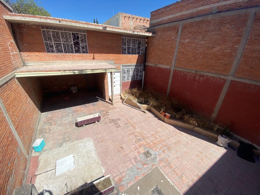 Finca comercial en el corazón del centro histórico. (Venustiano Carranza)