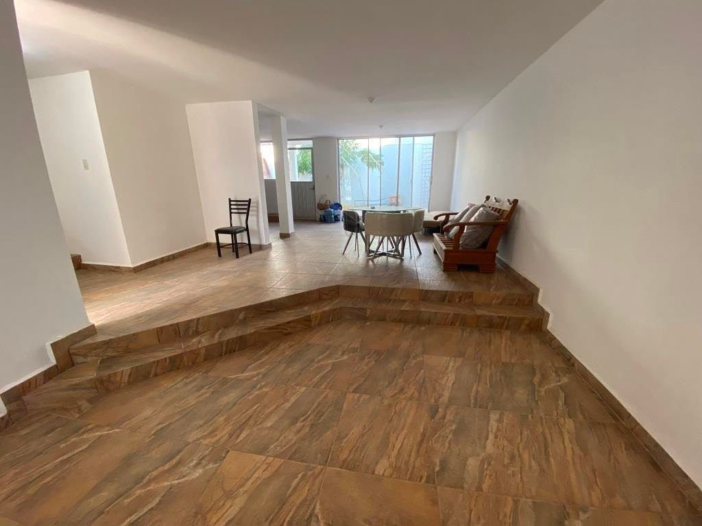 Casa en renta ideal para oficinas, Los Bosques, Aguascalientes