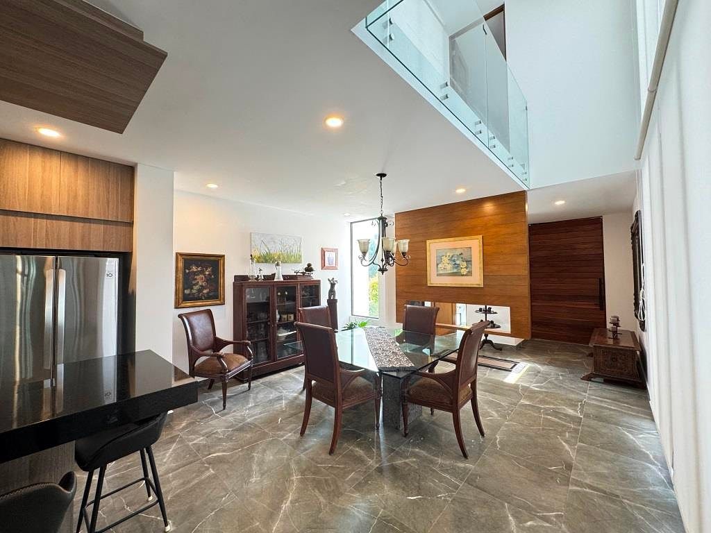 Casa en venta en Punta del Cielo Aguascalientes, en esquina