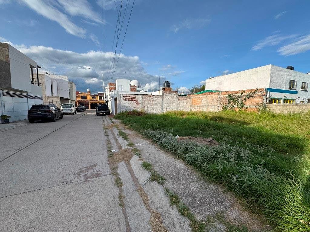 Terreno en venta en Fracc Rio San Pedro en Aguascalientes, excelente zona